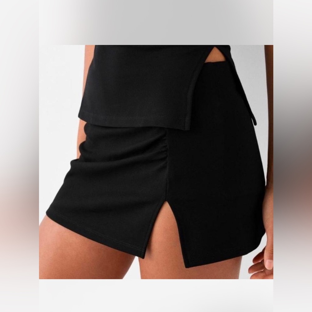 BERSKA BLACK MINI SKIRT